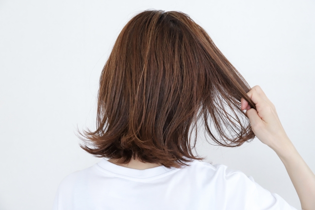 エイジング世代のお悩み白髪どの様な仕組みでできる？